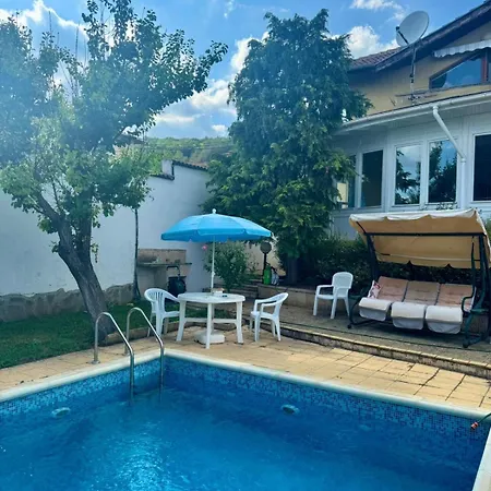 Vilă Kambala House - Sea View, Pool & Comfort