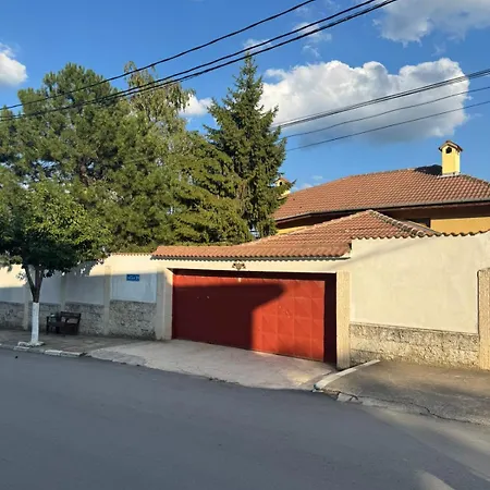 Vilă Kambala House - Sea View, Pool & Comfort